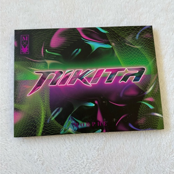 Morphe Bold and Bright Eyeshadow Palette - Picture 2 of 5